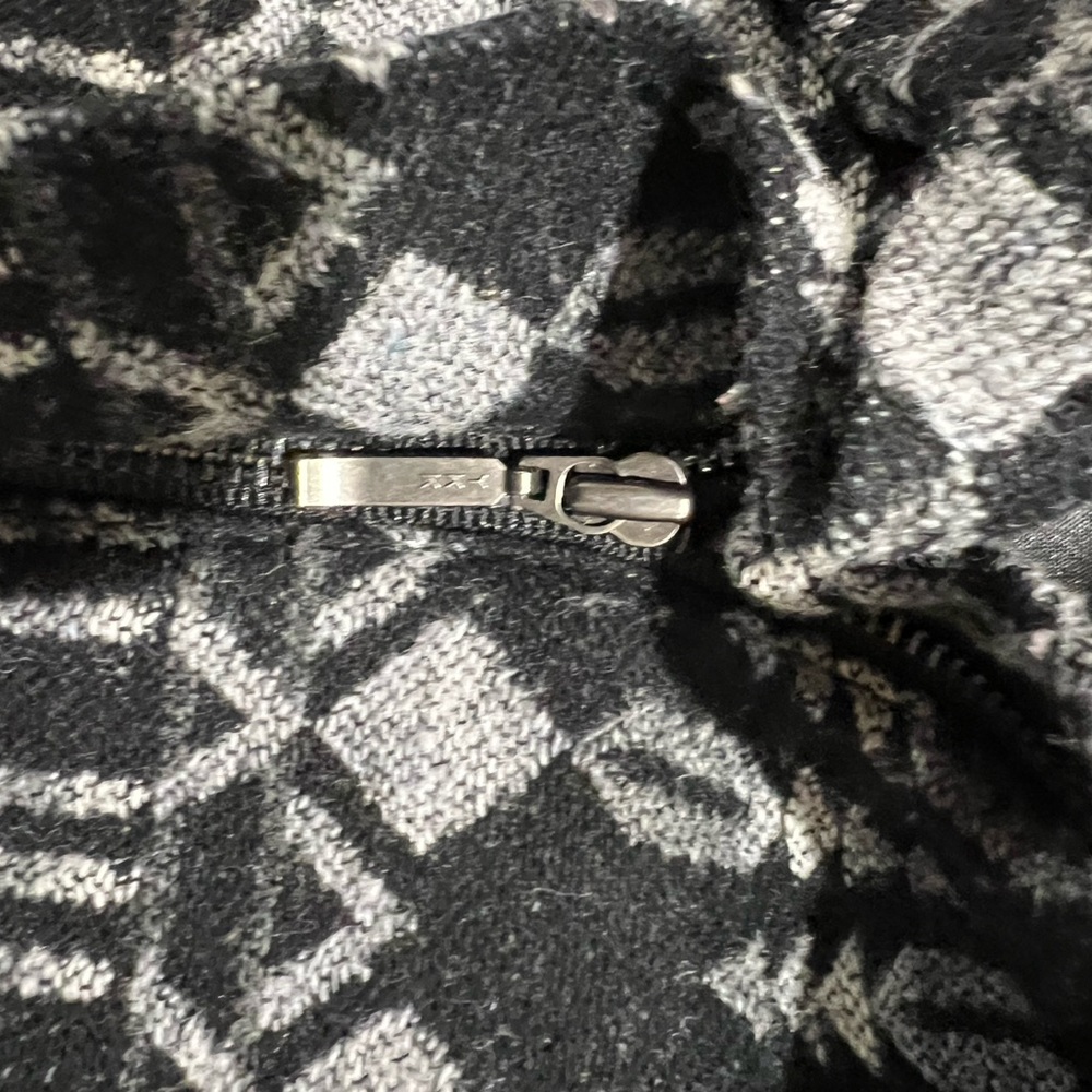 Pendleton wool zip front jacket. - Picture 6 of 8